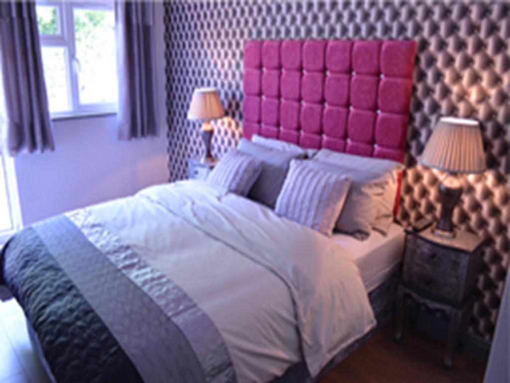 로이스턴 The King William IV B&B 객실 사진